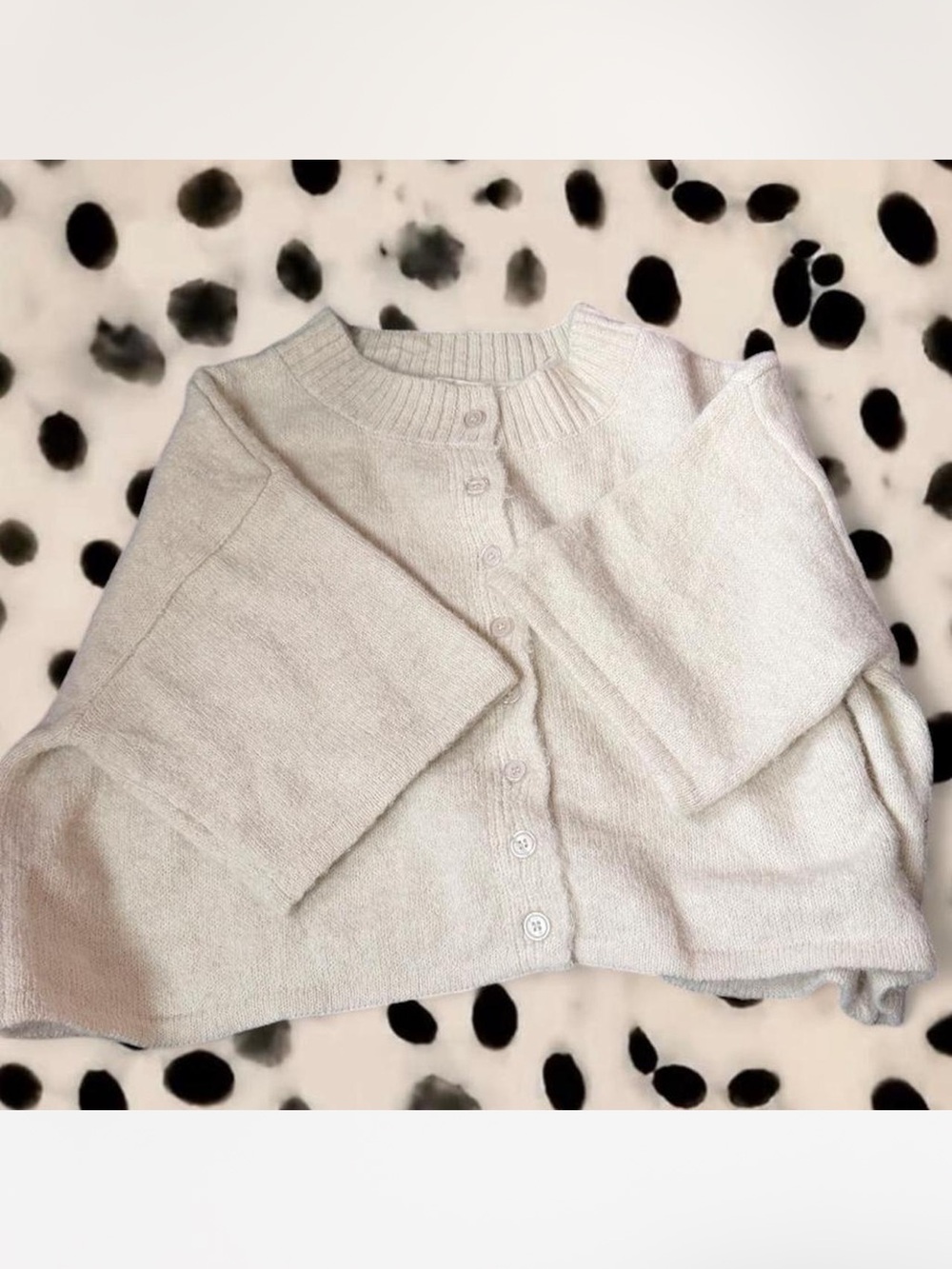 Women's Cream Button-Up Knit Cardigan